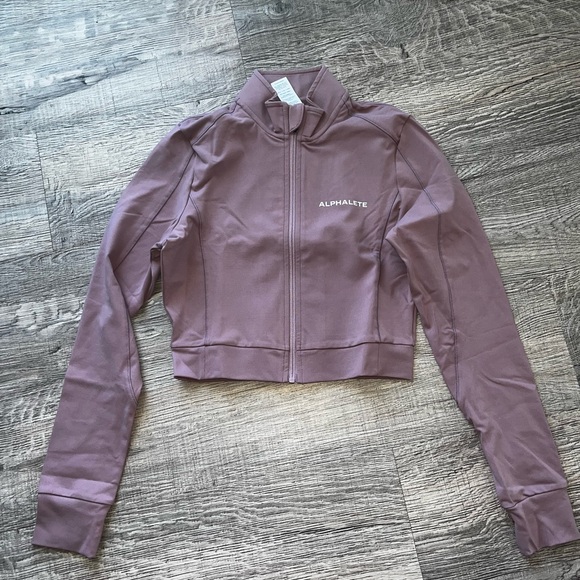 Alphalete trace jacket in purple dove - Picture 14 of 17